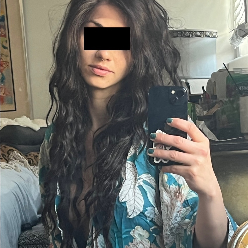 Wavy Long  Wig w/ Lace Front - Synthetic, But Feels Real! Never Used!